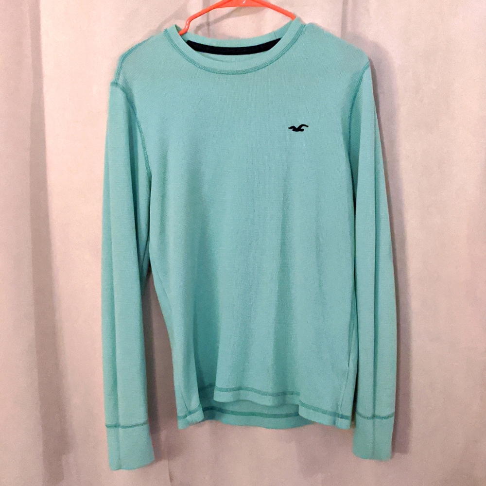 Hollister shirt